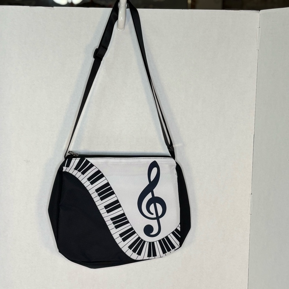 Black and White Music Note Shoulder Bag - Picture 8 of 8
